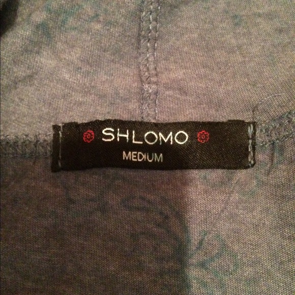 Shirt - Picture 3 of 4